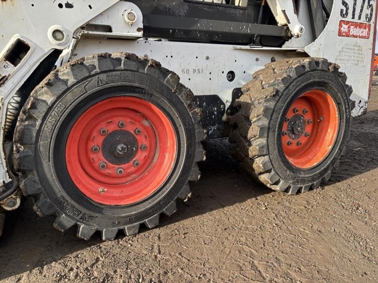 2012-bobcat-s175-image-14