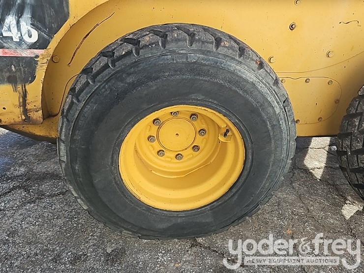 2003-caterpillar-246d-image-9