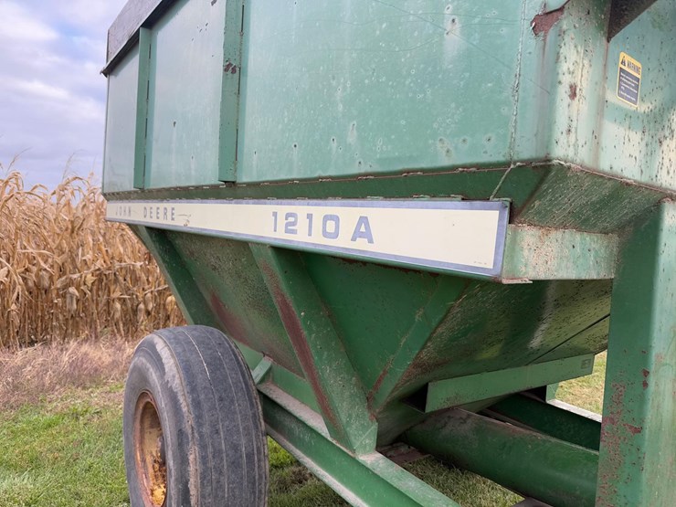 john-deere-1210a-image-3