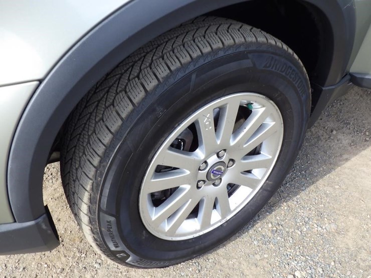 2008-volvo-xc90-image-13