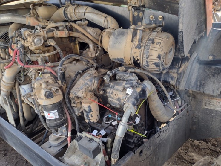 16-jlg-1255-image-28