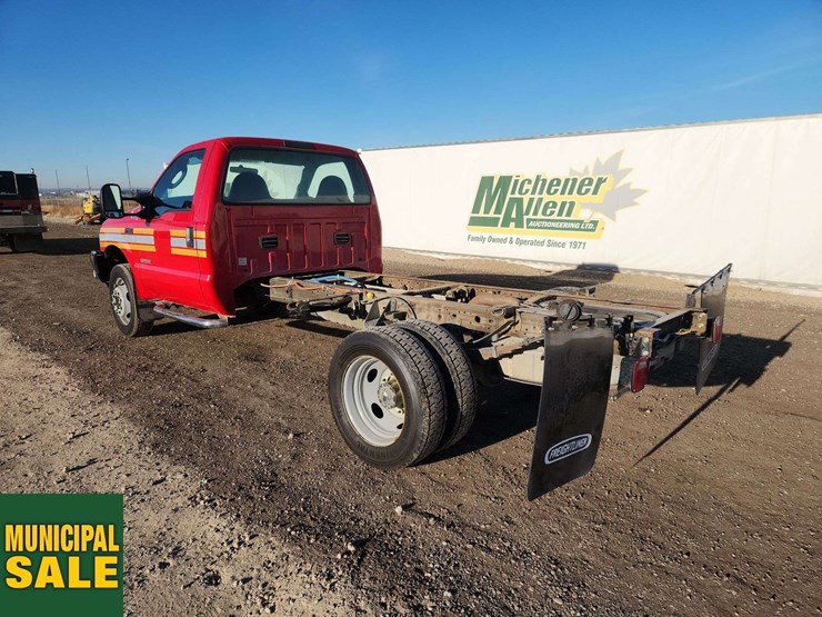 2004-ford-f450-image-3