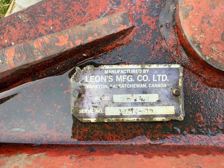 blade-and-mount-image-6