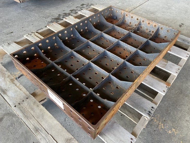 langmuir-systems-3'-x-2'-welding-table-image-7