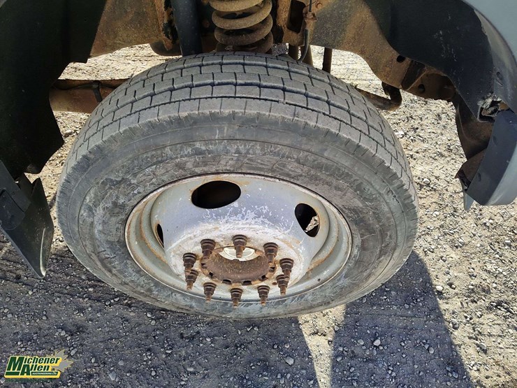 2008-ford-f550-image-10