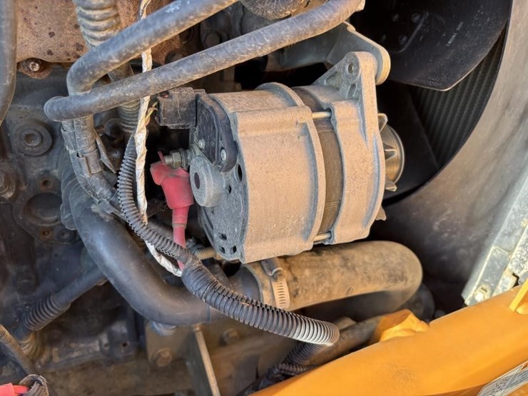 2017-case-586h-image-37