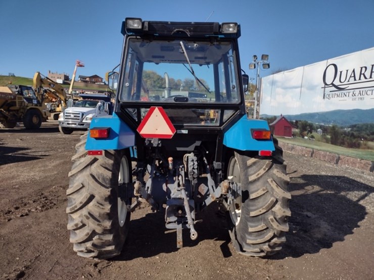 new-holland-4630-image-4