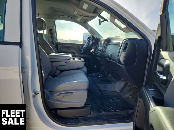 2018-gmc-sierra-2500hd-image-19