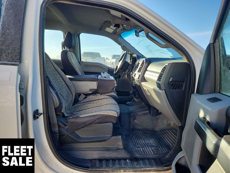 2017-ford-f350-image-19