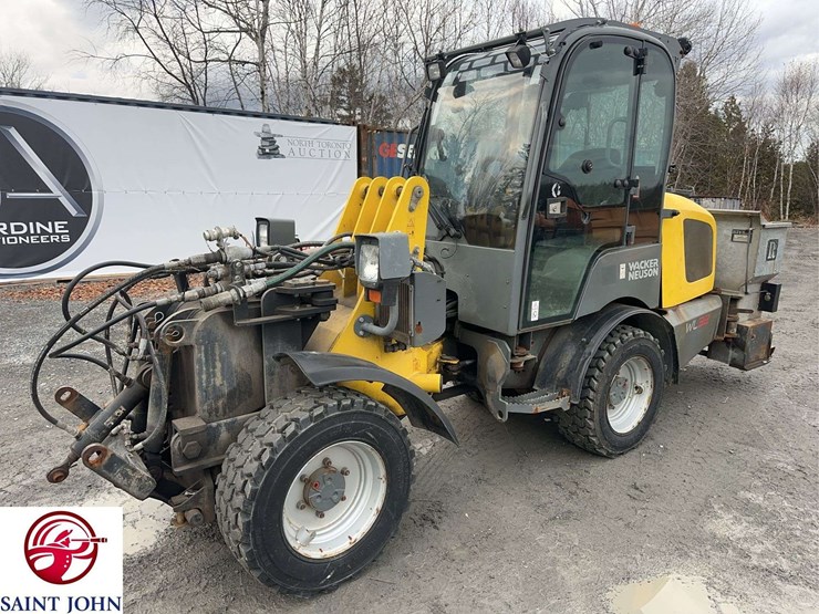 2018-wacker-neuson-wl32-image-1