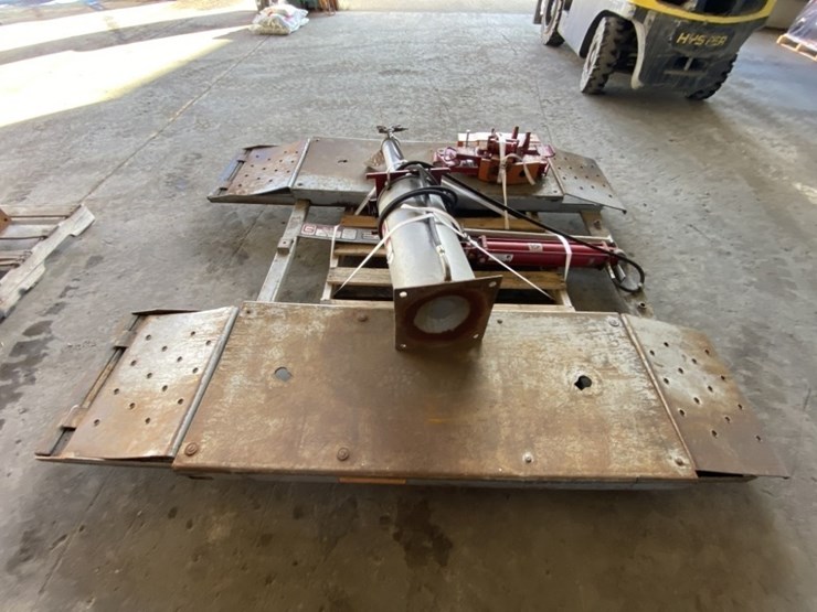 gray-ql-60-quicklift-plus-vehicle-lift-image-3