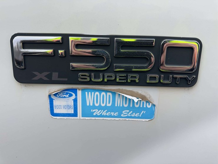 2003-ford-f550-image-13