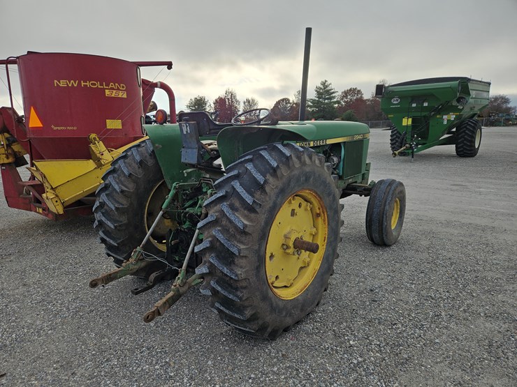 1980-john-deere-2940-image-13