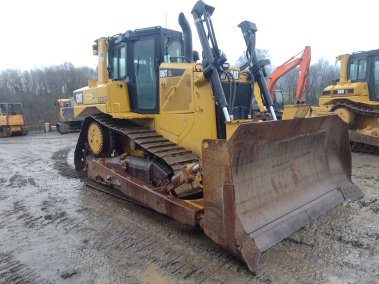 caterpillar-d6t-xl-image-42