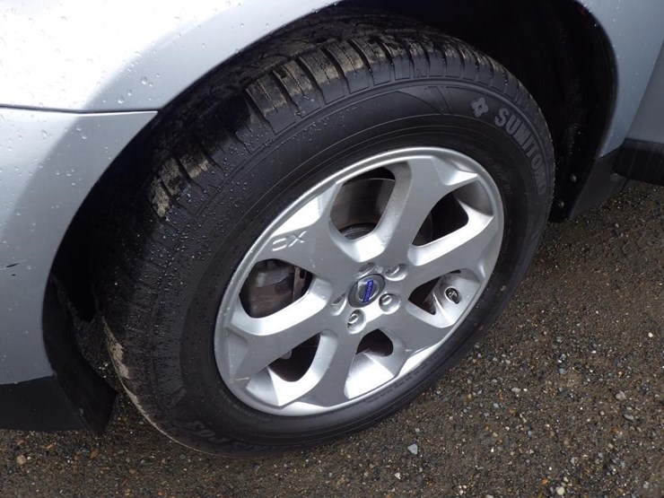 2013-volvo-xc60-image-13