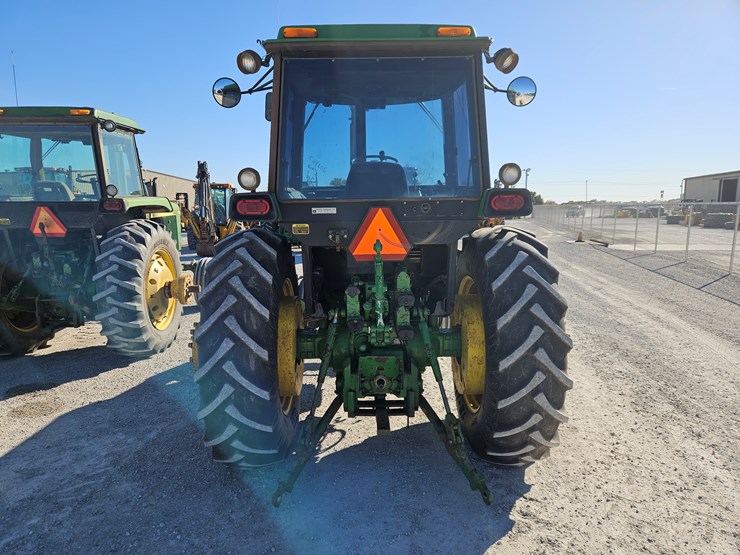 john-deere-4450-image-9