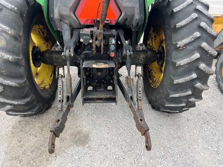 2002-john-deere-5320-image-8