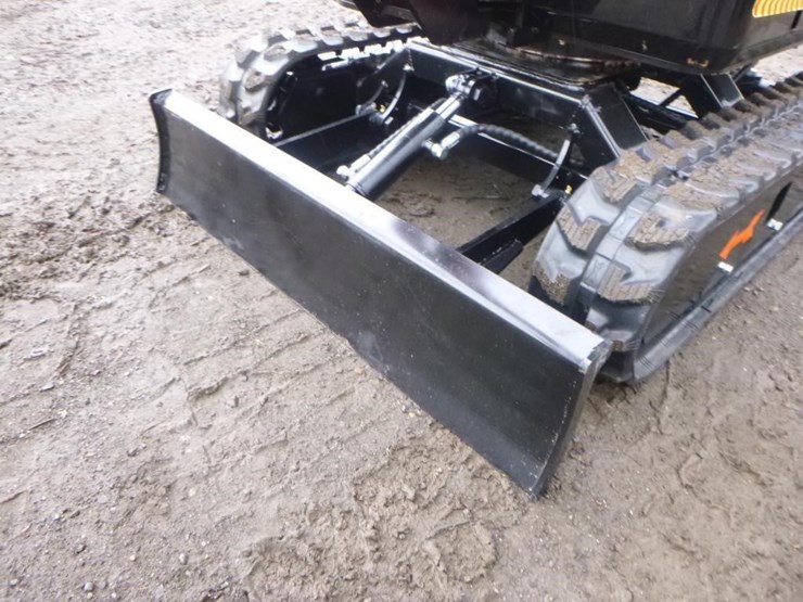 2025-tpm-18bs-hydraulic-excavator-image-15