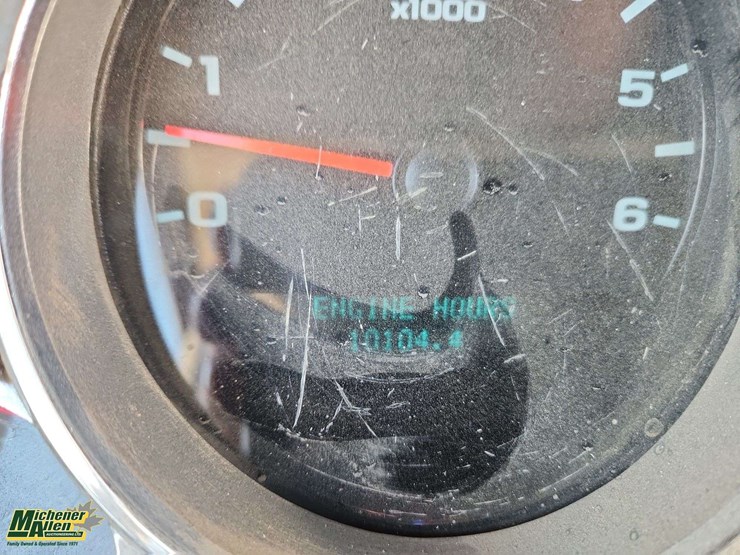 2013-chevrolet-silverado-2500hd-lt-image-8