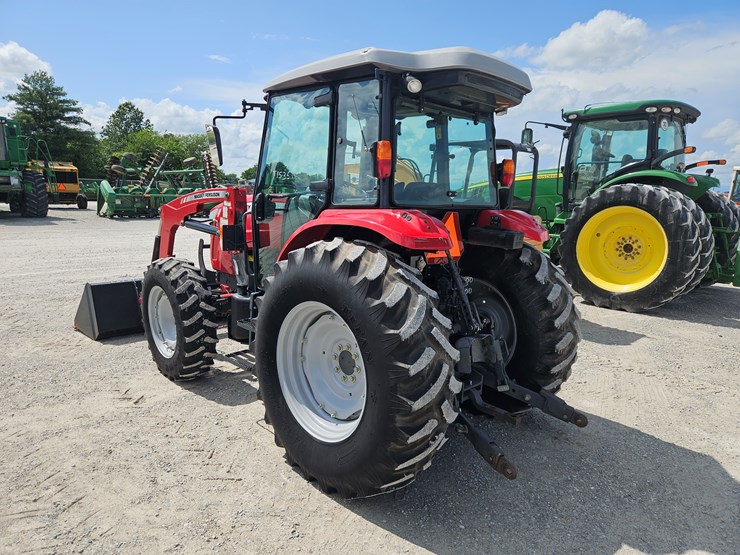 2014-massey-ferguson-4610-image-15