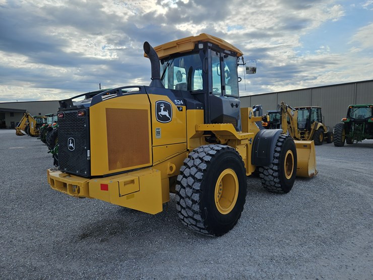 deere-524p-image-10