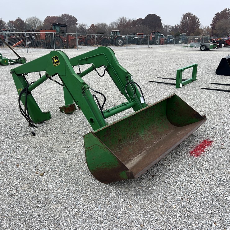 JOHN DEERE 175