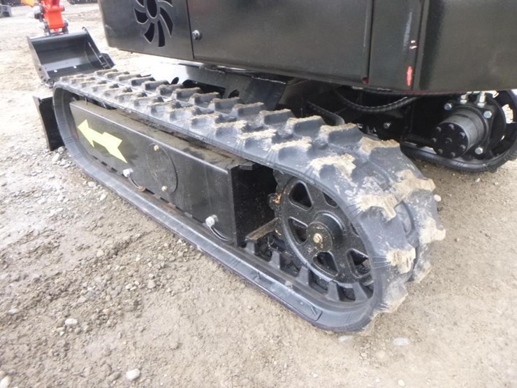 2025-vicsec-vc13-hydraulic-excavator-image-25