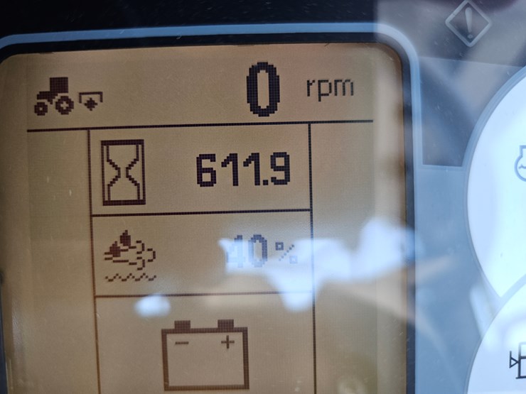 2020-new-holland-workmaster-120-image-14