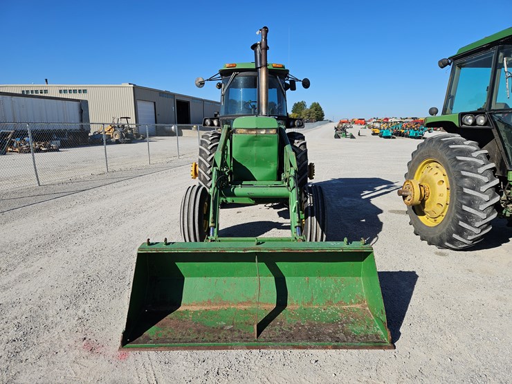 john-deere-4450-image-2
