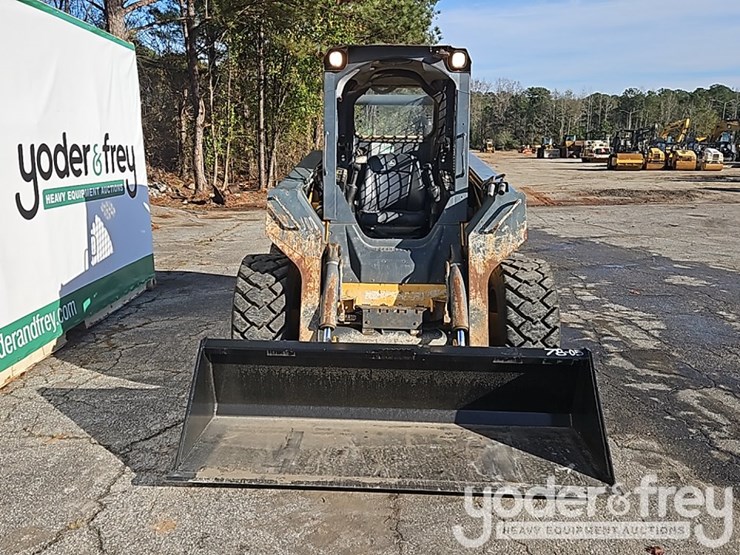 2012-deere-328d-image-5