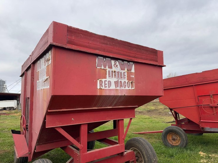 m&w-little-red-wagon-image-6
