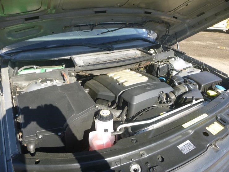 2008-land-rover-range-rover-hse-image-12