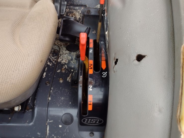 kubota-l5740-image-10