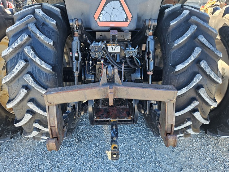 #203305-•-1995-white-6145-tractor-image-14