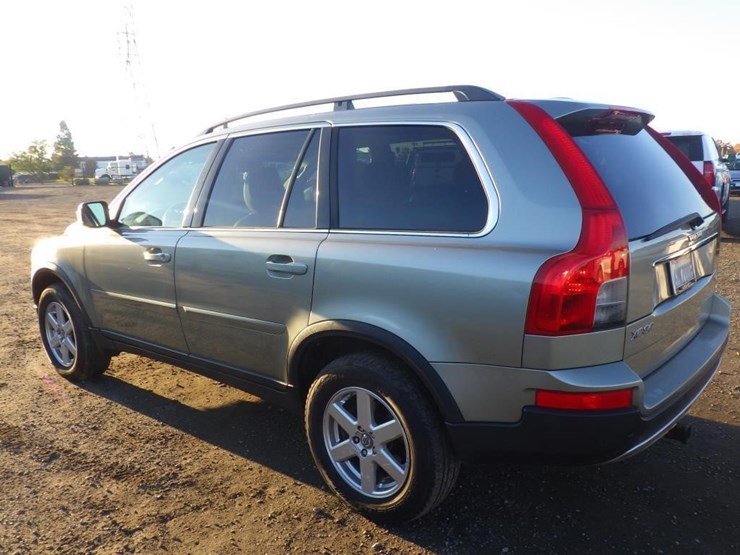 2008-volvo-xc90-image-4
