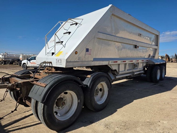 2003-travis-]-image-9