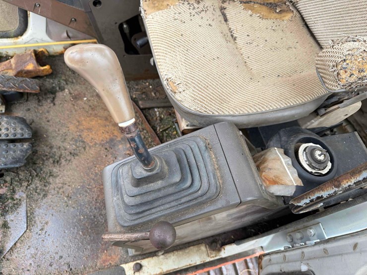 hitachi-ex200-lc-image-38