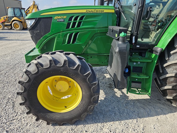 2024-john-deere-6140m-image-4