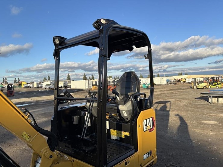 2021-caterpillar-302.7cr-image-27