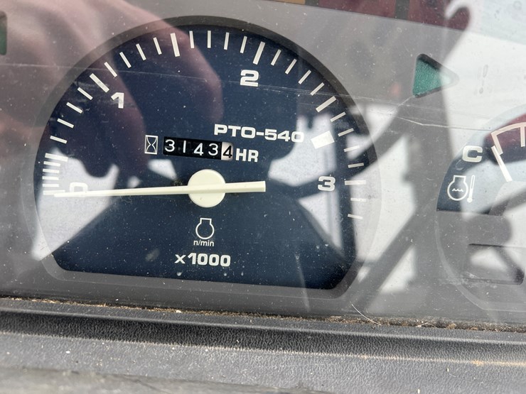 kubota-l4610-image-10