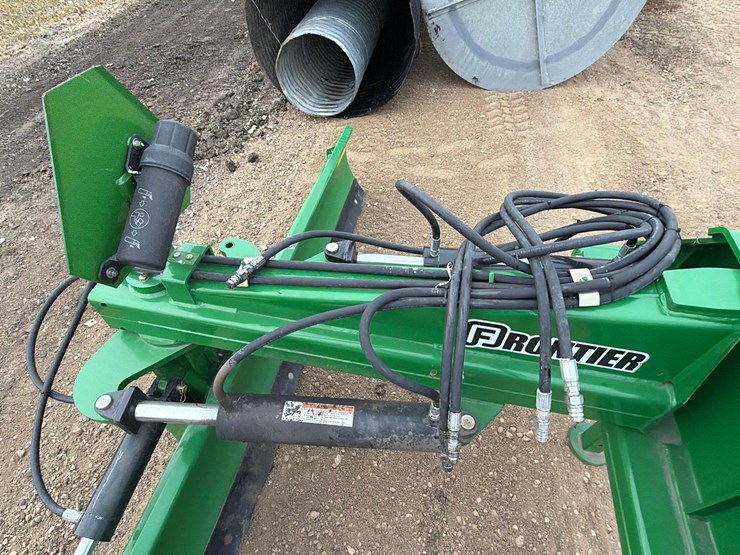 2023-frontier-blade-image-8