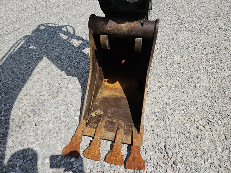 #203035-•-2021-caterpillar-416st-backhoe-image-19