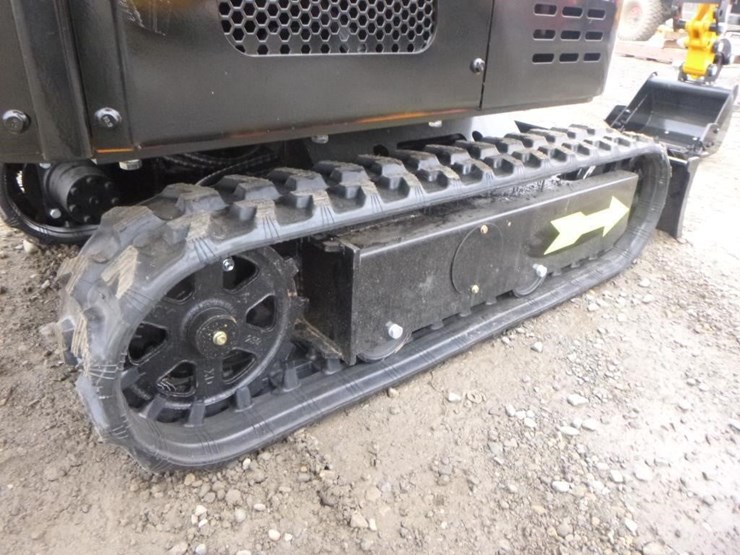 2025-vicsec-vc15-hydraulic-excavator-image-25