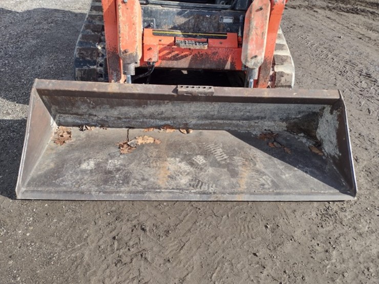 kubota-svl90-2-image-15