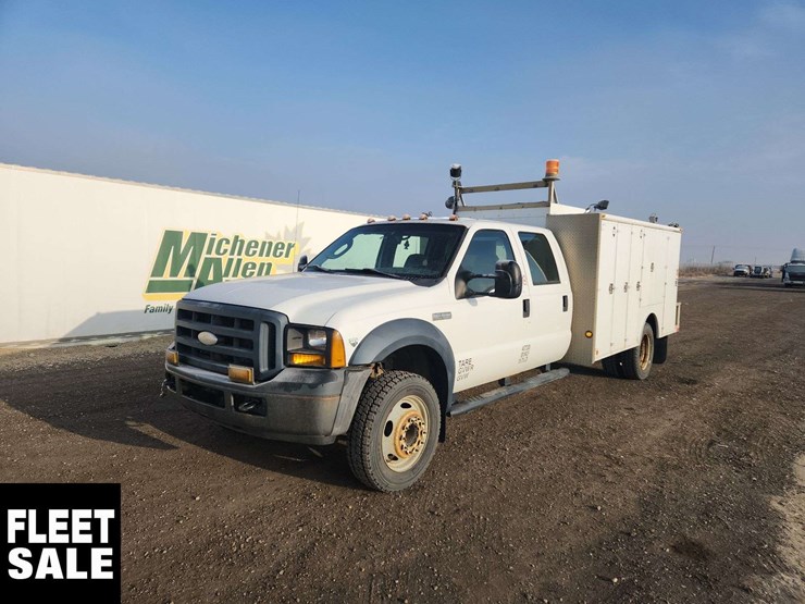 2006-ford-f550-image-1