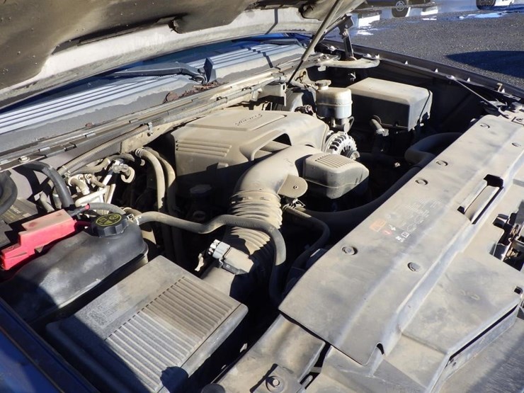 2014-chevrolet-tahoe-image-11