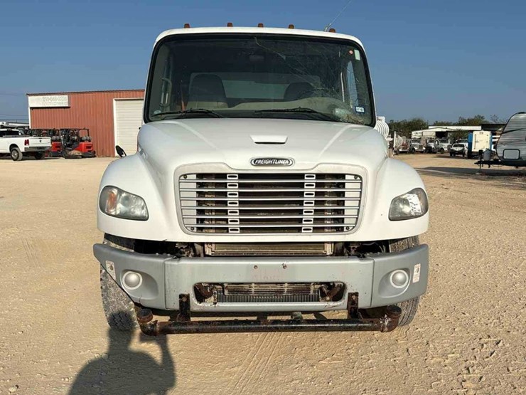 2019-ledwell-tank-image-2