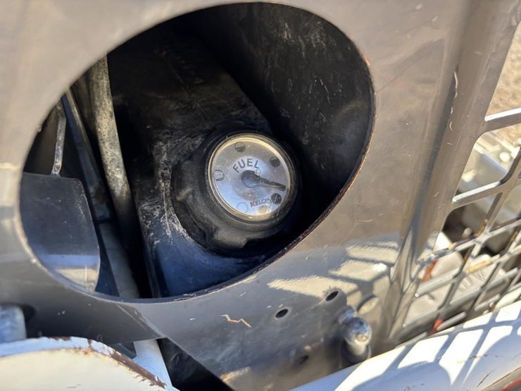 2021-bobcat-s70-image-28