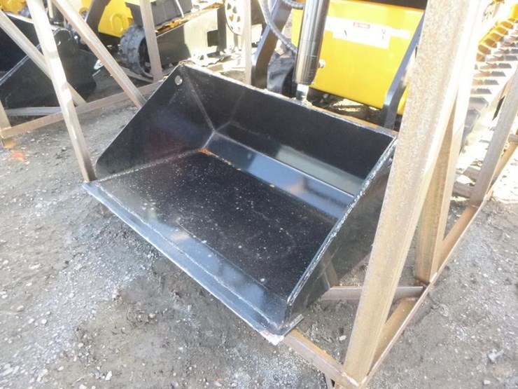 2025-agt-mx-mrt14-skid-steer-track-loader-image-7