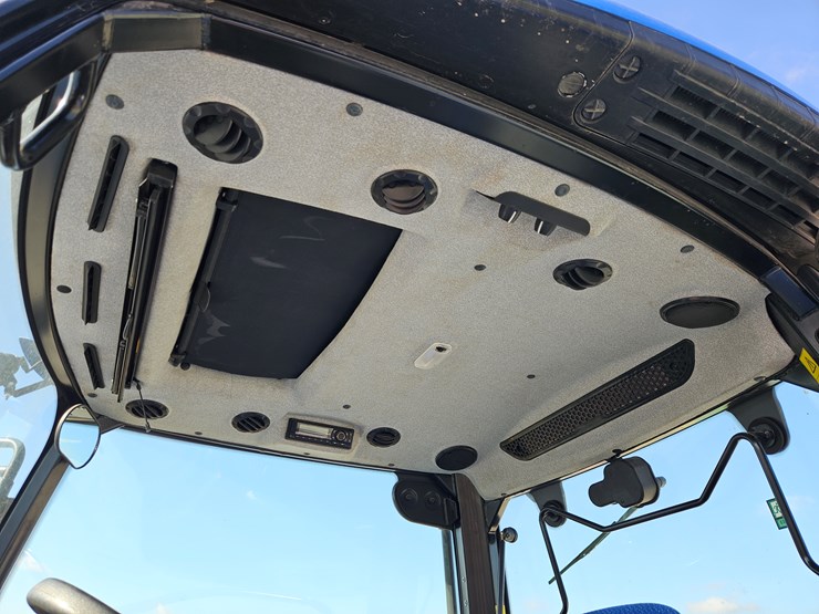 2020-new-holland-workmaster-120-image-9